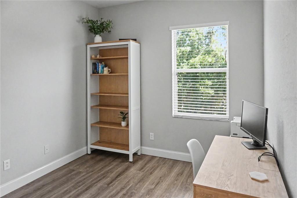 For Sale: $369,500 (3 beds, 2 baths, 1438 Square Feet)