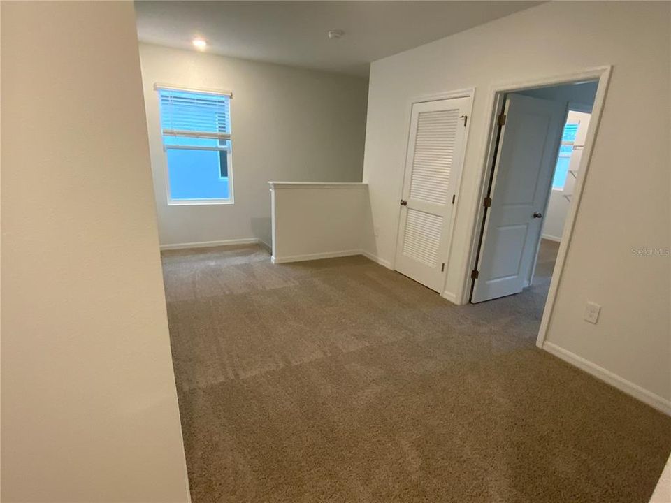 В аренду: $2,799 (5 спален, 3 ванн, 2450 Квадратных фут)