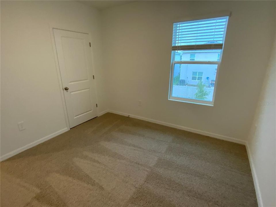 В аренду: $2,799 (5 спален, 3 ванн, 2450 Квадратных фут)