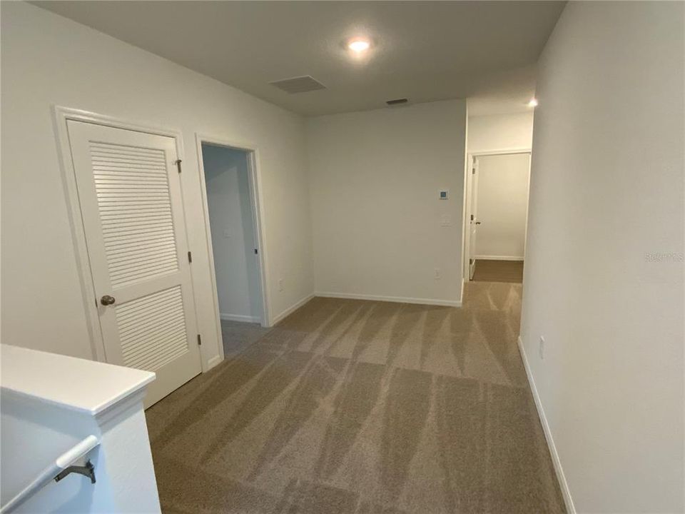 В аренду: $2,799 (5 спален, 3 ванн, 2450 Квадратных фут)