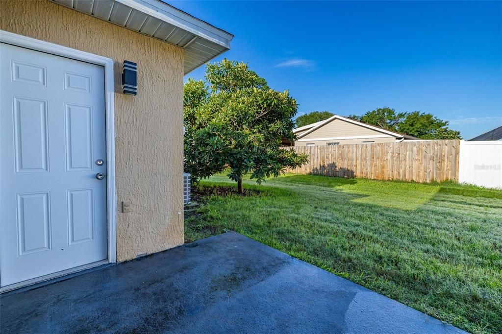 For Rent: $1,775 (2 beds, 2 baths, 902 Square Feet)