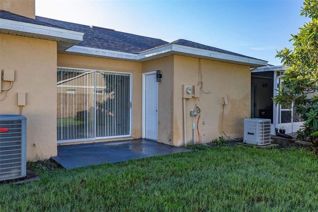 For Rent: $1,775 (2 beds, 2 baths, 902 Square Feet)