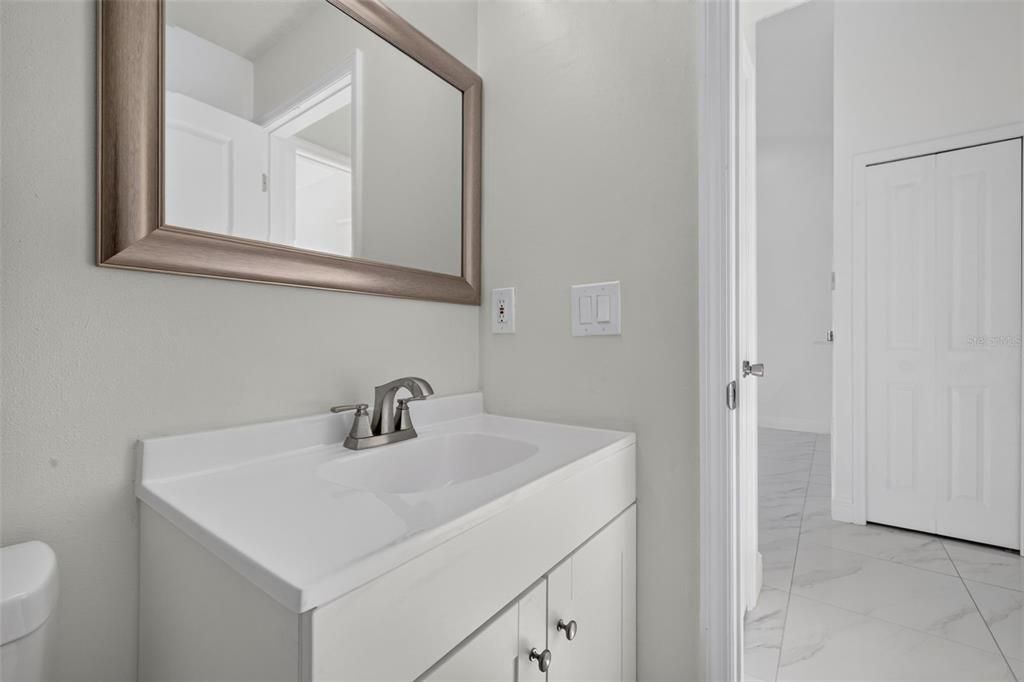 For Rent: $1,775 (2 beds, 2 baths, 902 Square Feet)