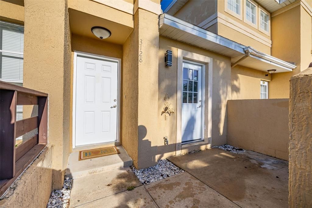 For Rent: $1,775 (2 beds, 2 baths, 902 Square Feet)