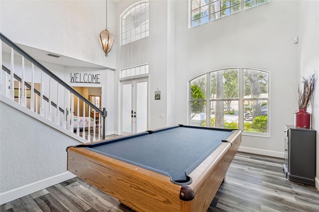 En Venta: $699,999 (4 camas, 2 baños, 3090 Pies cuadrados)