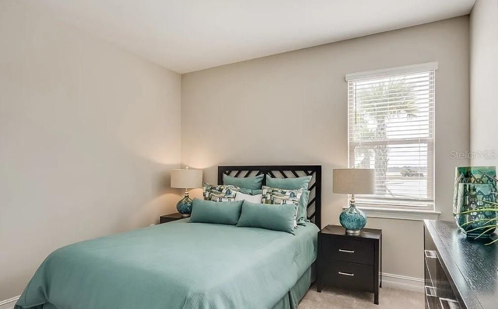 For Rent: $3,800 (4 beds, 3 baths, 2372 Square Feet)
