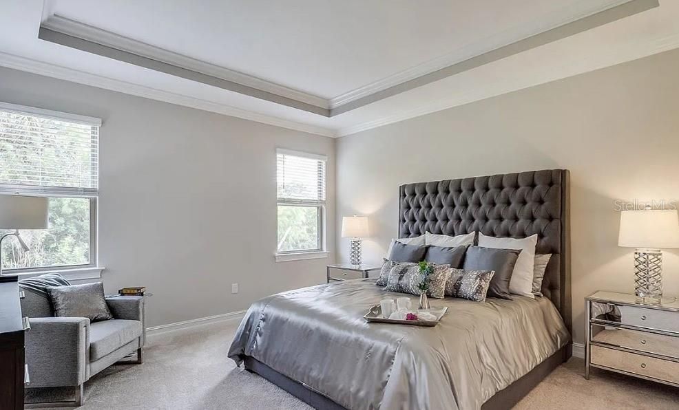 For Rent: $3,800 (4 beds, 3 baths, 2372 Square Feet)