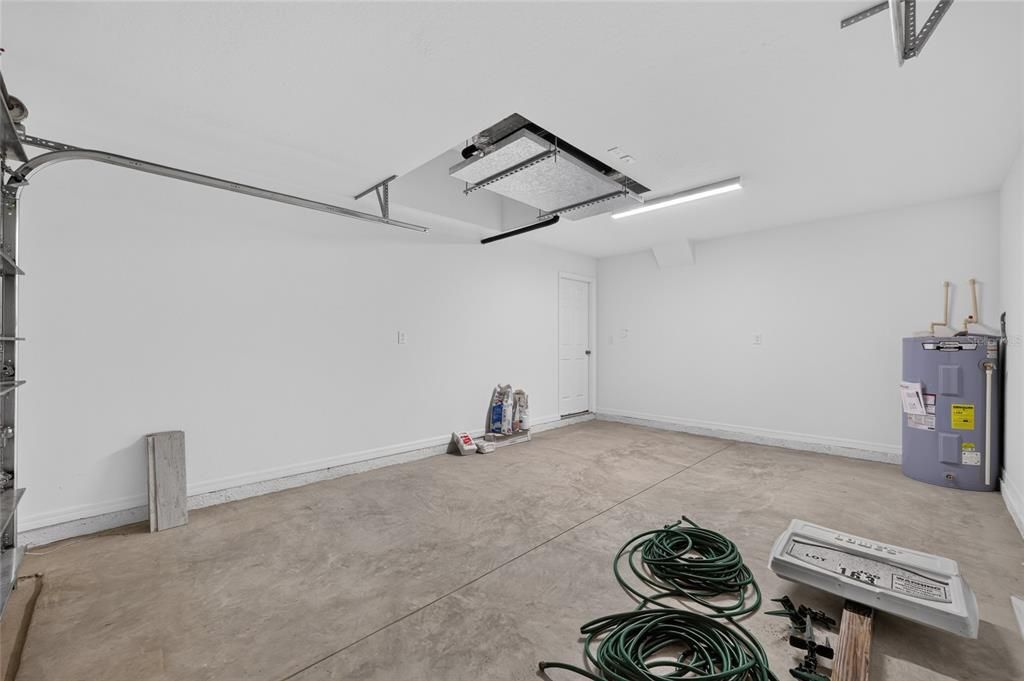 En Venta: $238,000 (3 camas, 2 baños, 1091 Pies cuadrados)