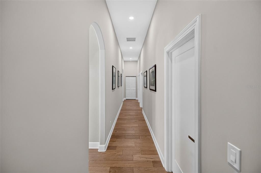 На продажу: $999,900 (4 спален, 2 ванн, 2244 Квадратных фут)