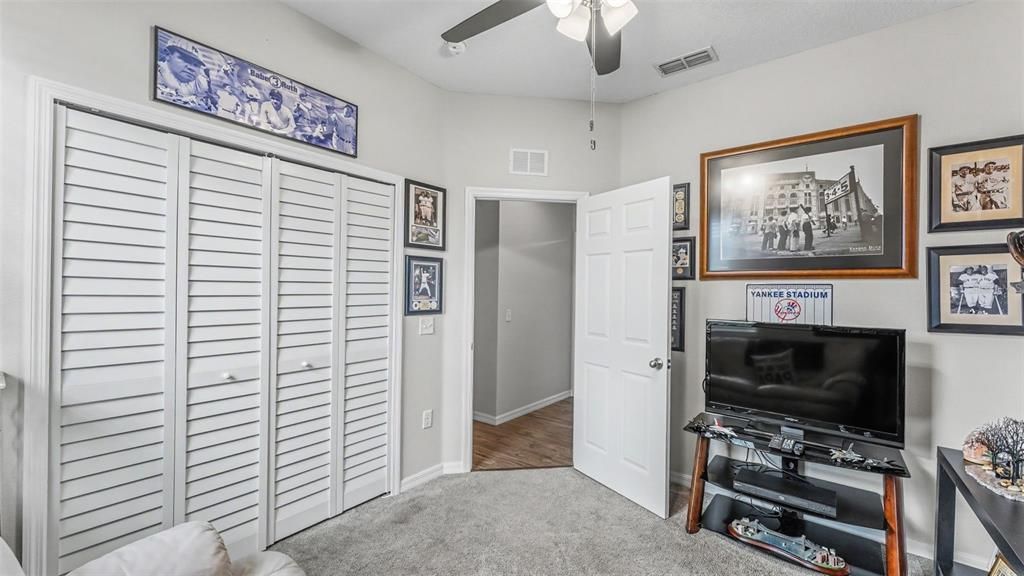 For Sale: $349,000 (3 beds, 2 baths, 1616 Square Feet)