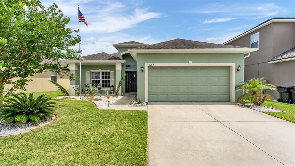 For Sale: $349,000 (3 beds, 2 baths, 1616 Square Feet)