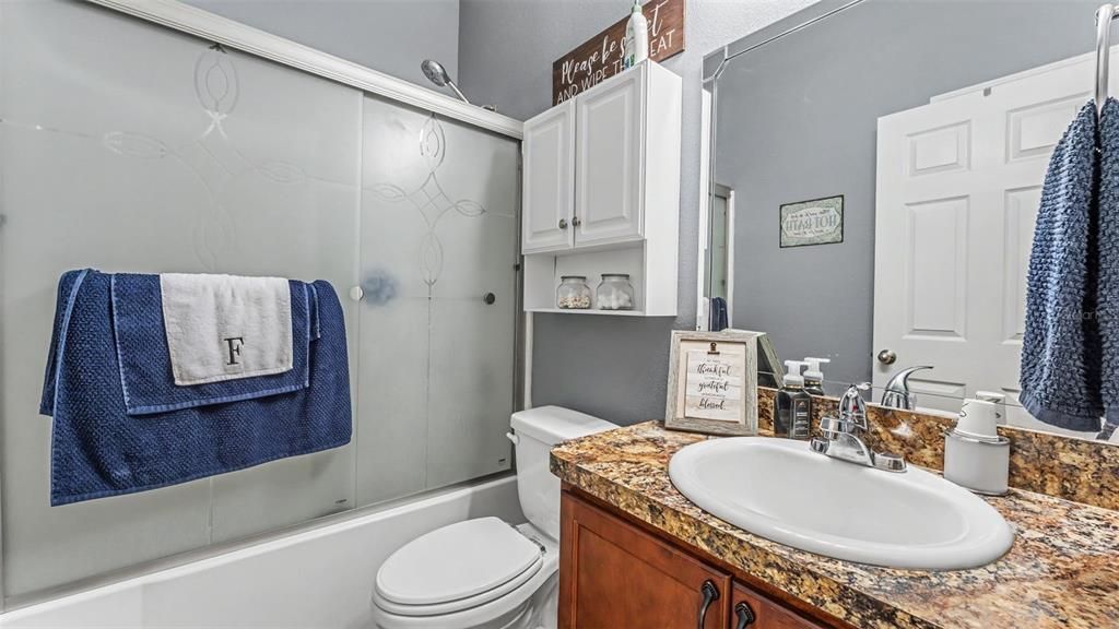 For Sale: $349,000 (3 beds, 2 baths, 1616 Square Feet)