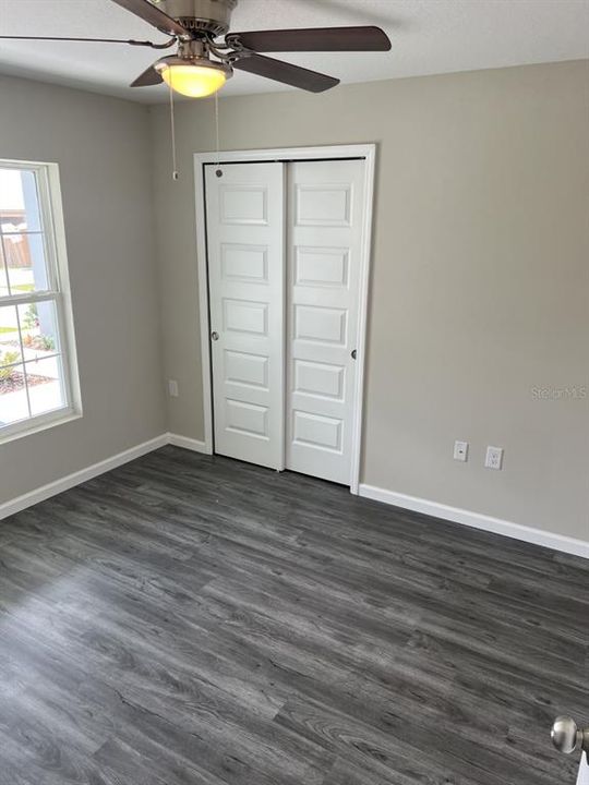 For Rent: $2,395 (4 beds, 2 baths, 1986 Square Feet)