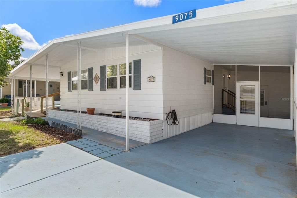 For Sale: $159,900 (2 beds, 2 baths, 1152 Square Feet)