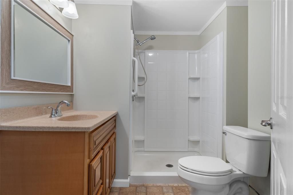 For Sale: $159,900 (2 beds, 2 baths, 1152 Square Feet)