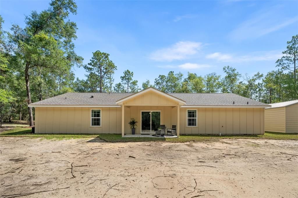 For Sale: $440,000 (3 beds, 2 baths, 1716 Square Feet)