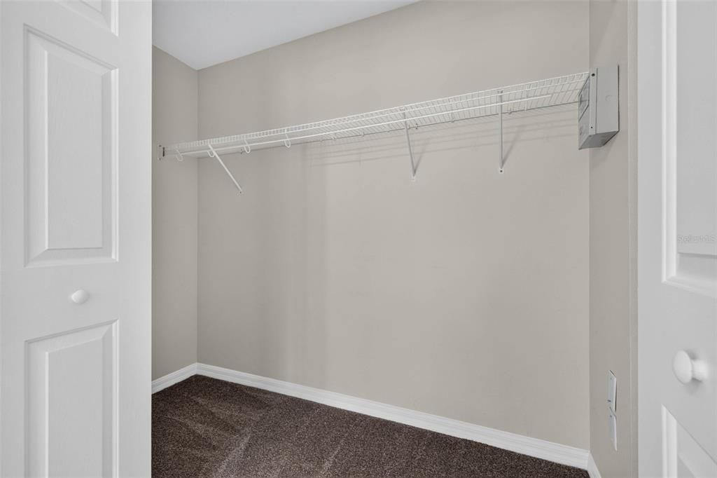 For Rent: $2,250 (3 beds, 2 baths, 1513 Square Feet)