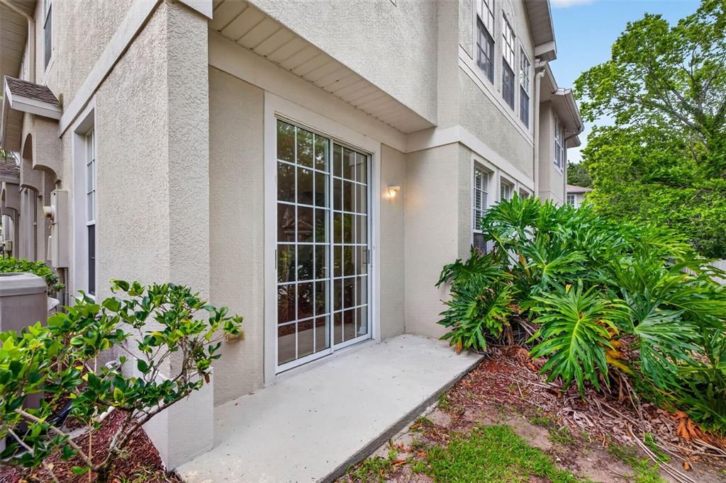 For Rent: $2,250 (3 beds, 2 baths, 1513 Square Feet)