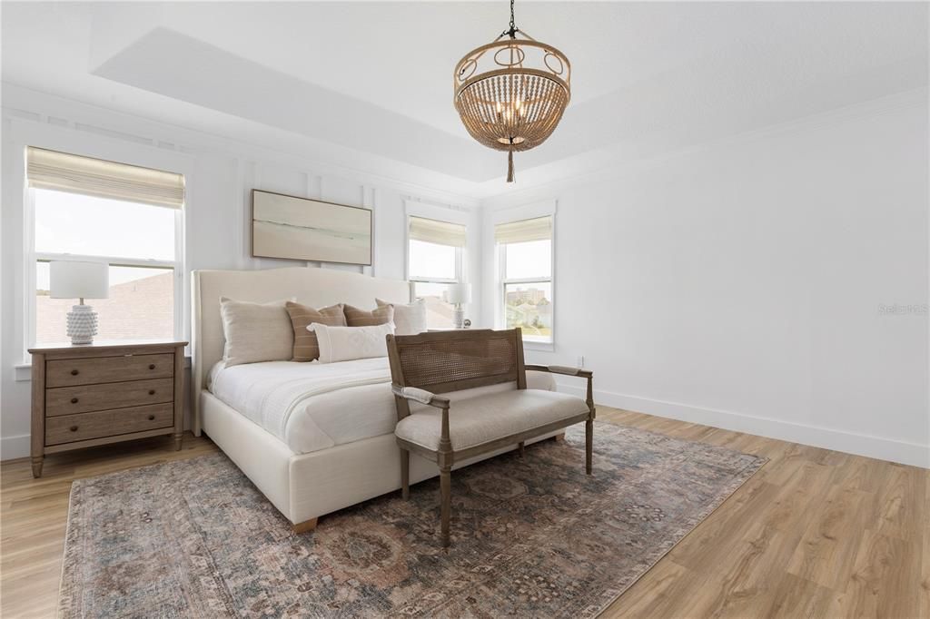 For Sale: $670,000 (5 beds, 2 baths, 3087 Square Feet)