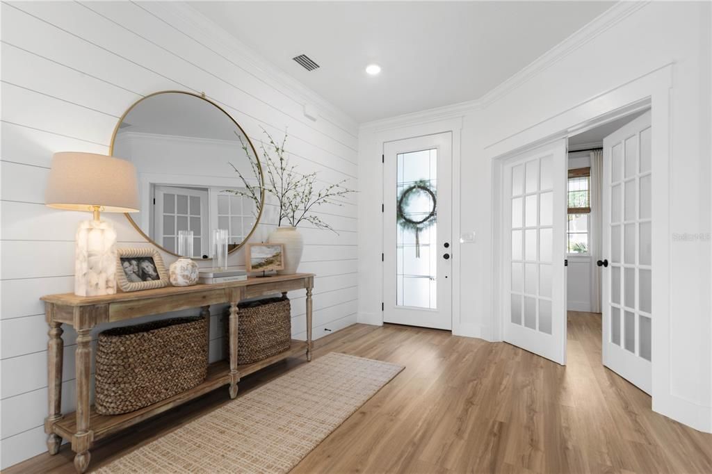 For Sale: $670,000 (5 beds, 2 baths, 3087 Square Feet)