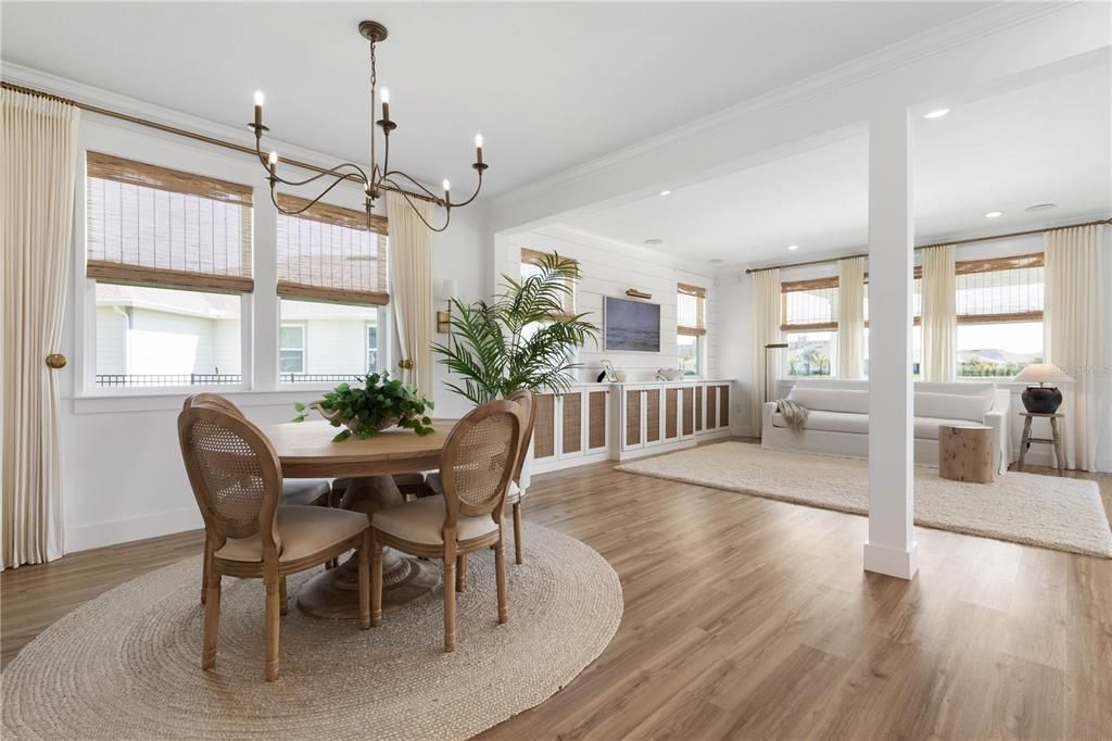 For Sale: $670,000 (5 beds, 2 baths, 3087 Square Feet)