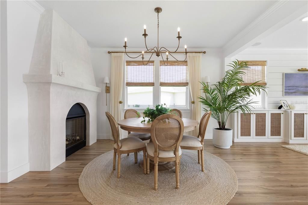 For Sale: $670,000 (5 beds, 2 baths, 3087 Square Feet)