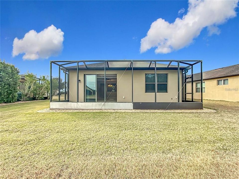 For Sale: $237,500 (2 beds, 2 baths, 1423 Square Feet)