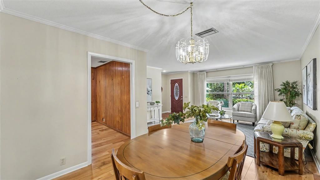 На продажу: $365,000 (3 спален, 3 ванн, 2257 Квадратных фут)