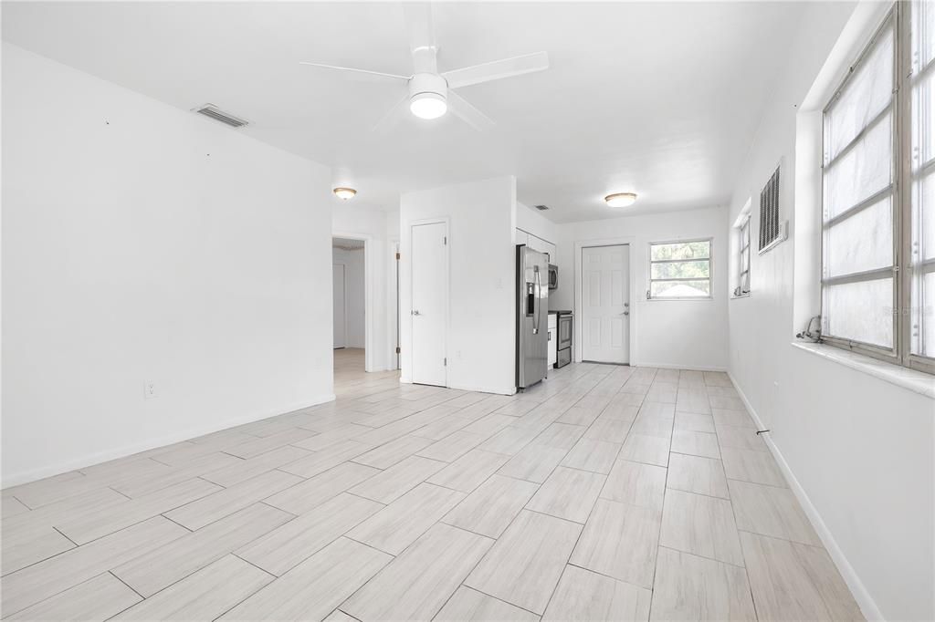 For Sale: $319,000 (5 beds, 0 baths, 2060 Square Feet)