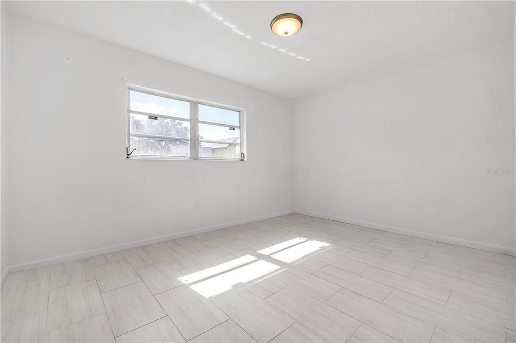 For Sale: $319,000 (5 beds, 0 baths, 2060 Square Feet)