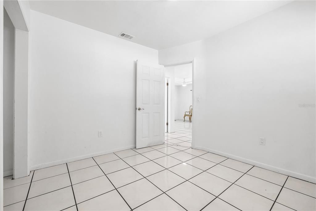 For Sale: $319,000 (5 beds, 0 baths, 2060 Square Feet)