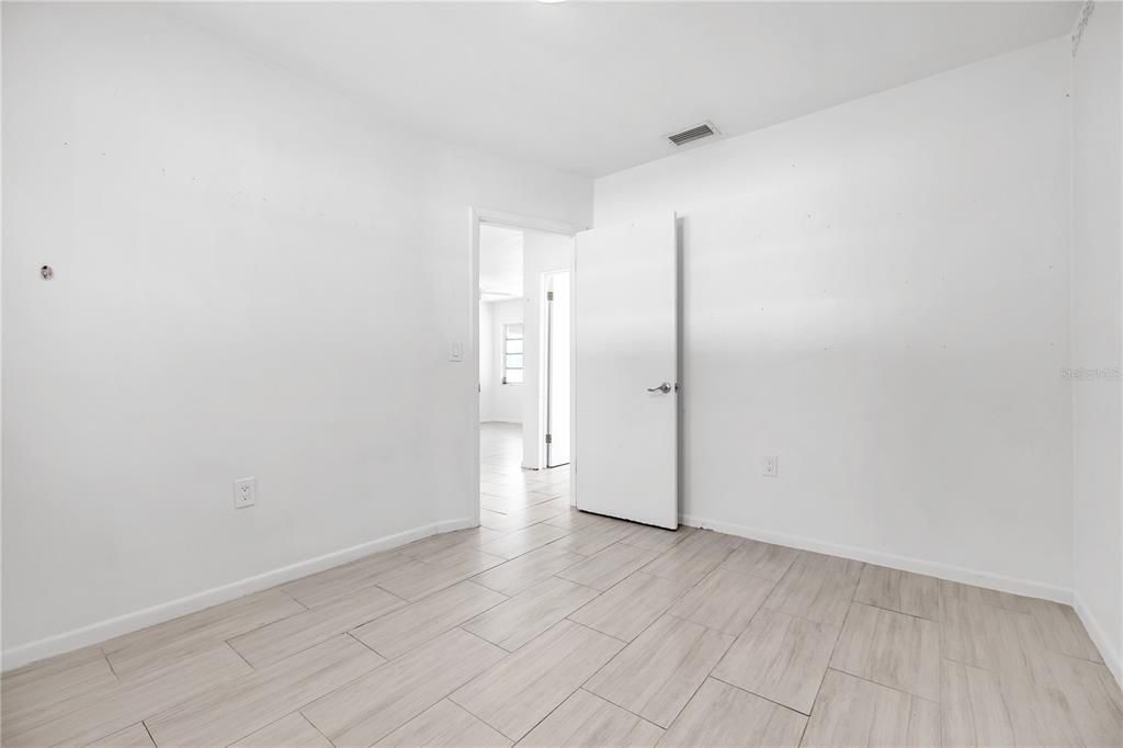 For Sale: $319,000 (5 beds, 0 baths, 2060 Square Feet)