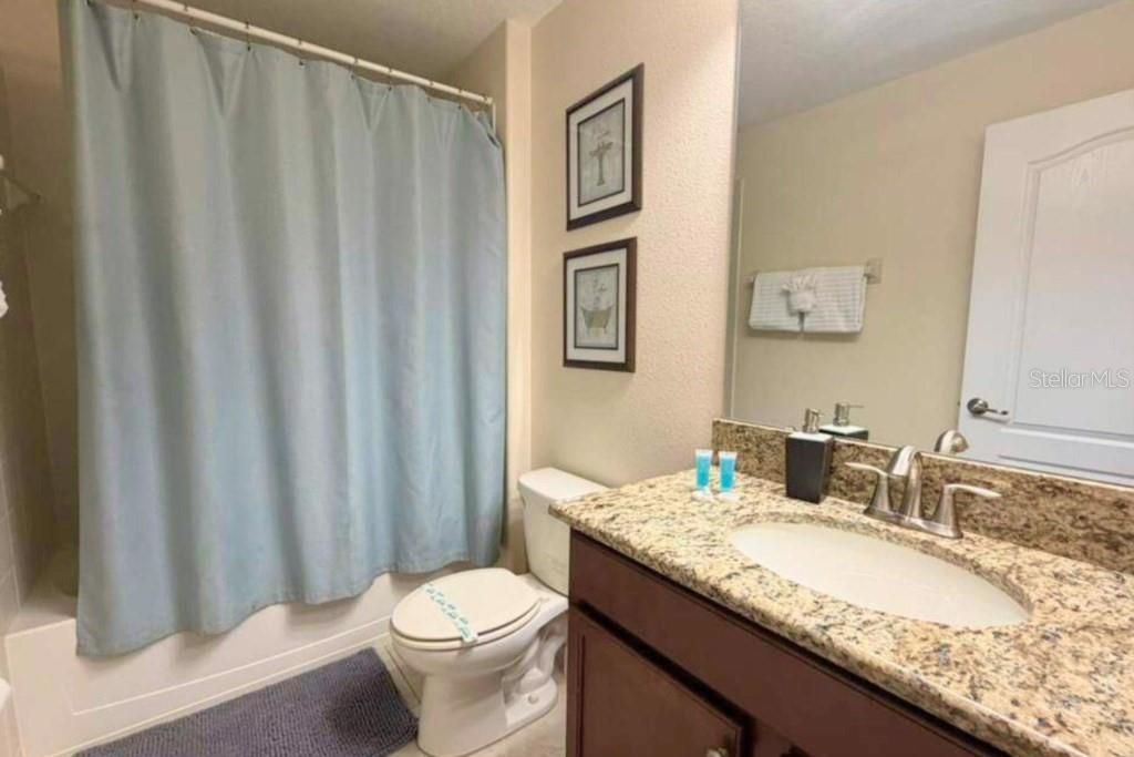 В аренду: $3,000 (5 спален, 4 ванн, 2842 Квадратных фут)