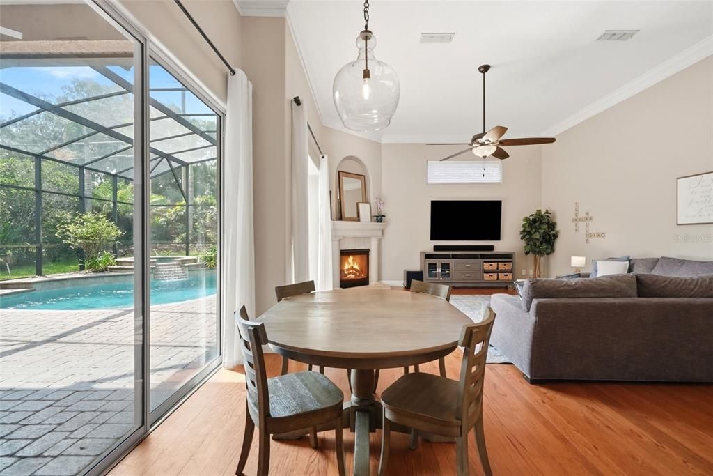 For Sale: $850,000 (4 beds, 3 baths, 2845 Square Feet)