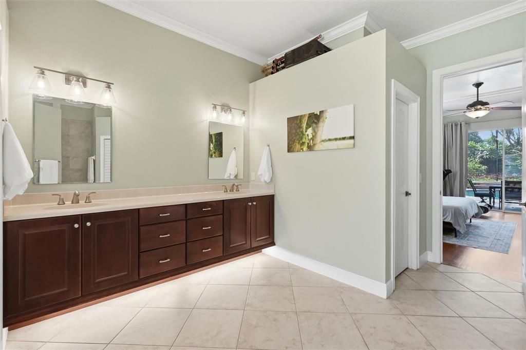 For Sale: $850,000 (4 beds, 3 baths, 2845 Square Feet)