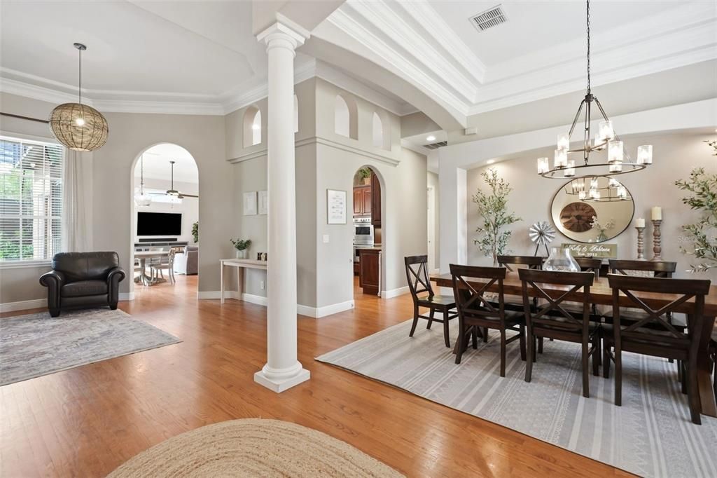For Sale: $850,000 (4 beds, 3 baths, 2845 Square Feet)