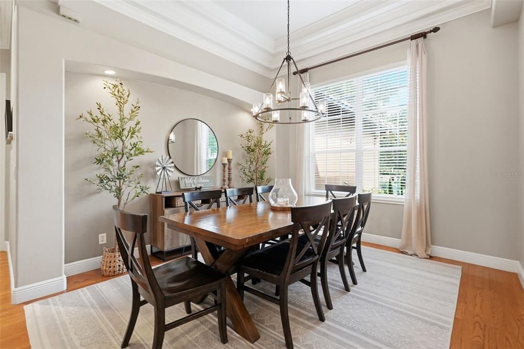 For Sale: $850,000 (4 beds, 3 baths, 2845 Square Feet)