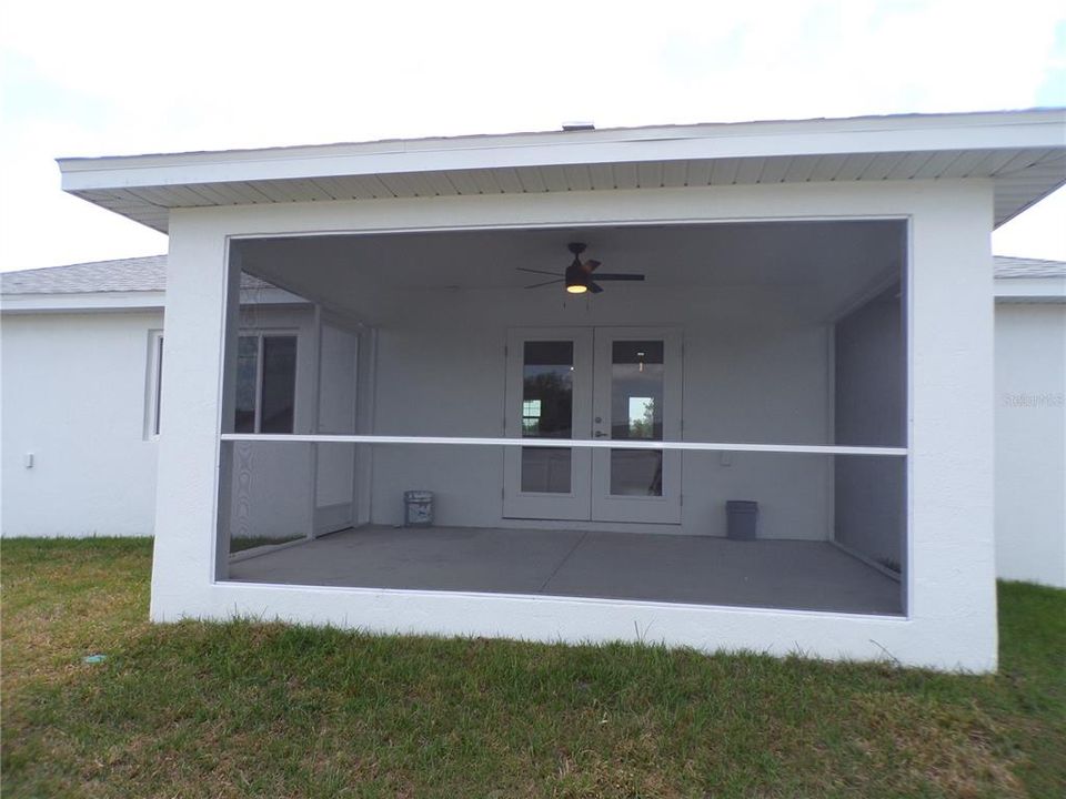 В аренду: $1,900 (3 спален, 2 ванн, 2121 Квадратных фут)