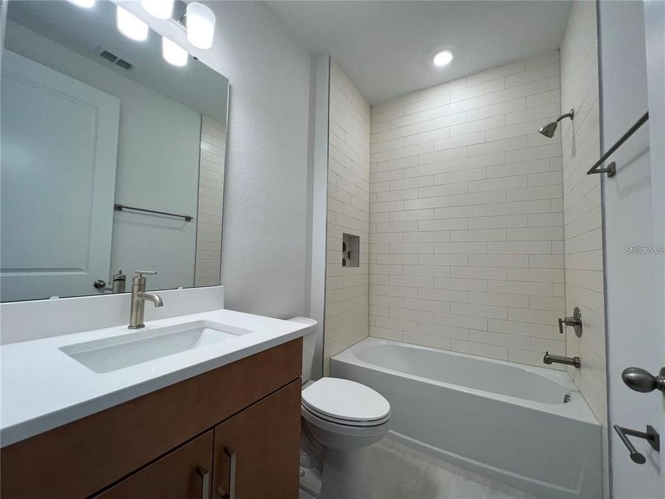 В аренду: $4,390 (4 спален, 4 ванн, 3202 Квадратных фут)