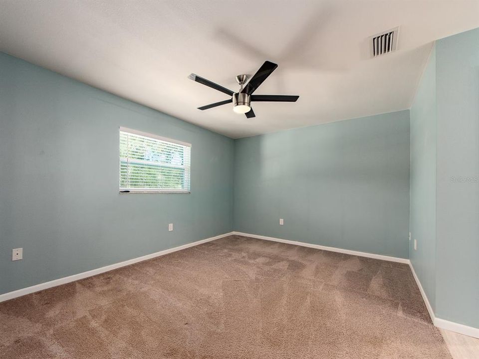 For Sale: $459,900 (3 beds, 2 baths, 1500 Square Feet)