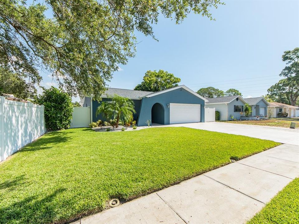For Sale: $459,900 (3 beds, 2 baths, 1500 Square Feet)