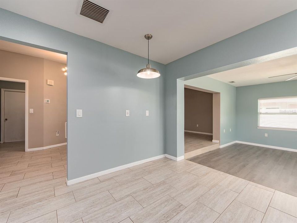 For Sale: $459,900 (3 beds, 2 baths, 1500 Square Feet)