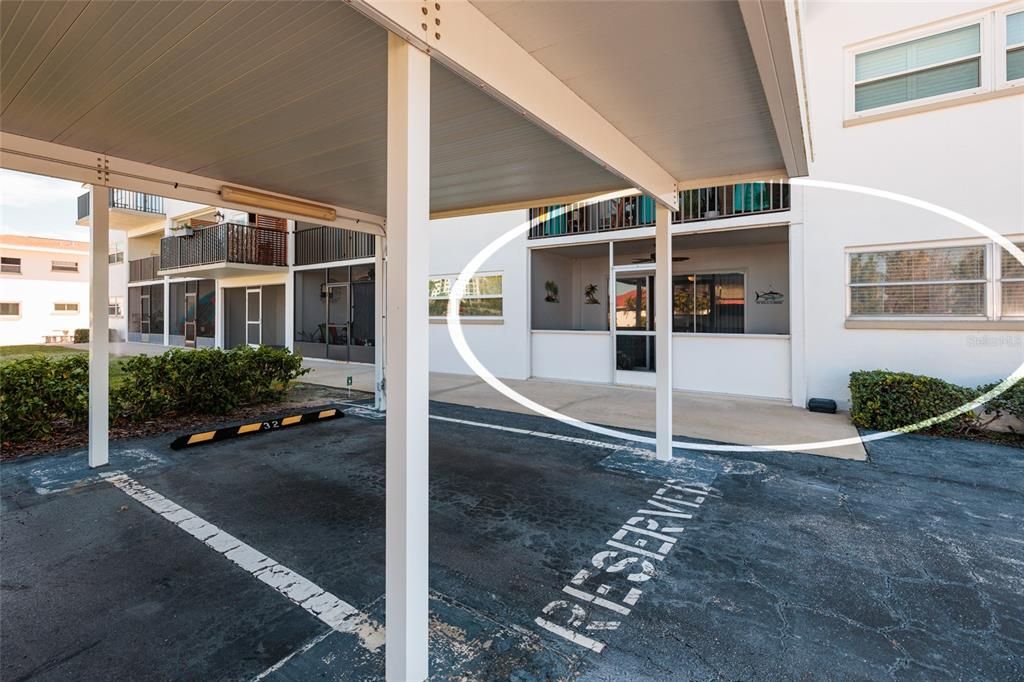 For Sale: $199,900 (2 beds, 2 baths, 1100 Square Feet)