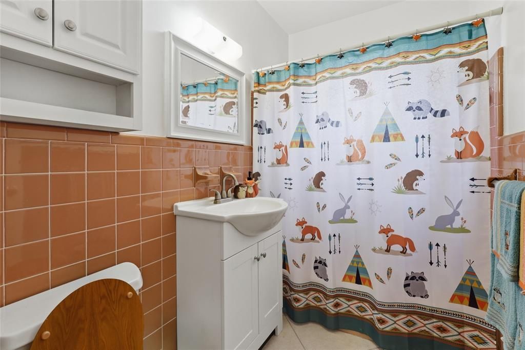 На продажу: $339,000 (3 спален, 2 ванн, 1344 Квадратных фут)