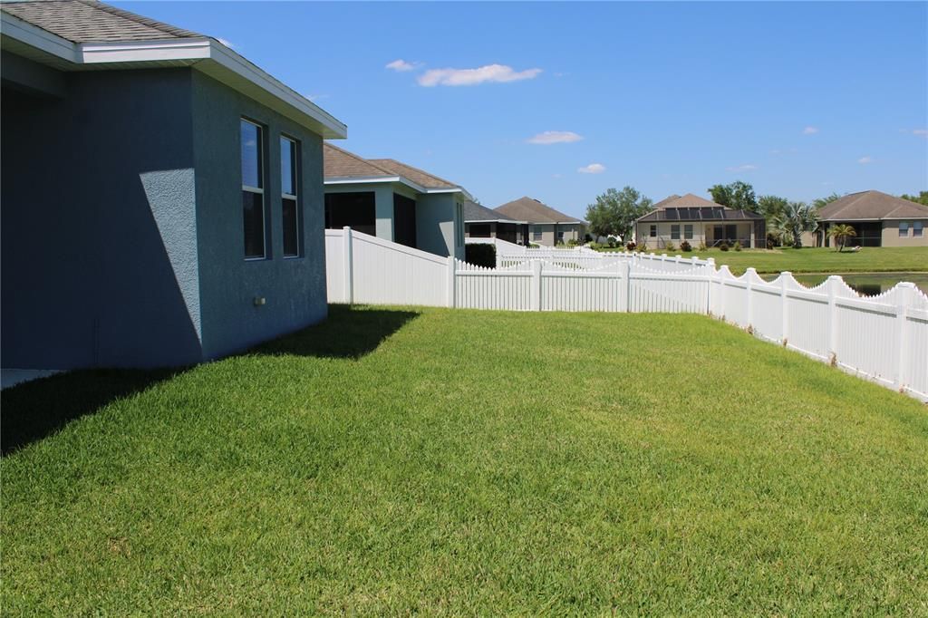 For Rent: $2,795 (3 beds, 2 baths, 1772 Square Feet)