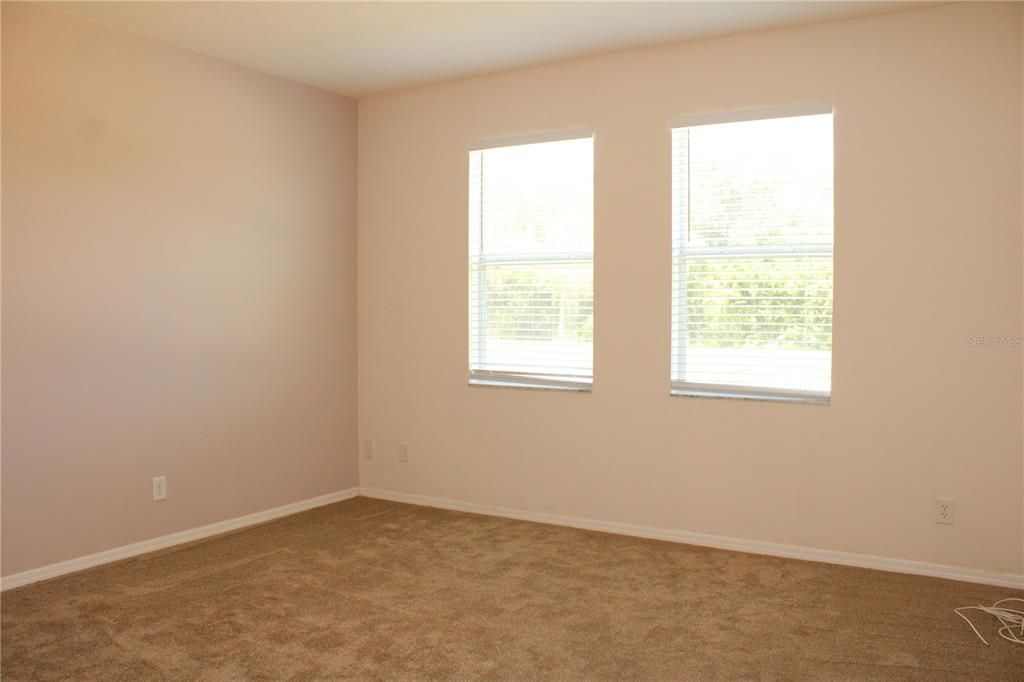 For Rent: $2,795 (3 beds, 2 baths, 1772 Square Feet)