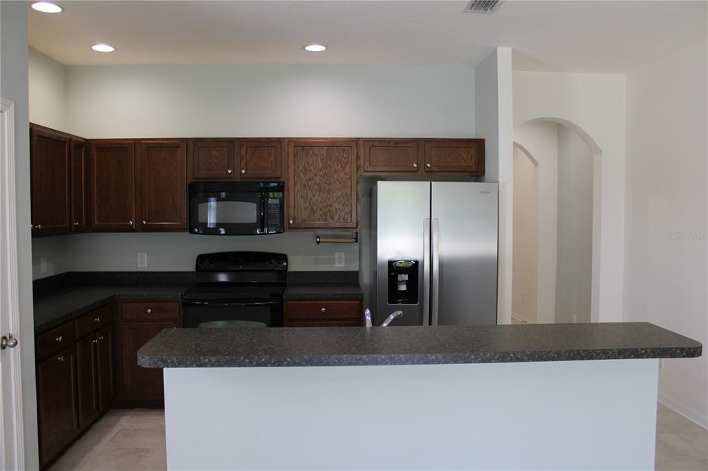For Rent: $2,795 (3 beds, 2 baths, 1772 Square Feet)