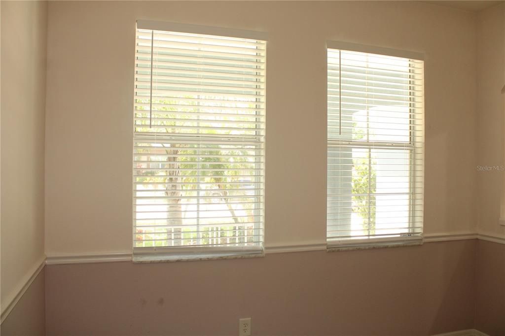 For Rent: $2,795 (3 beds, 2 baths, 1772 Square Feet)