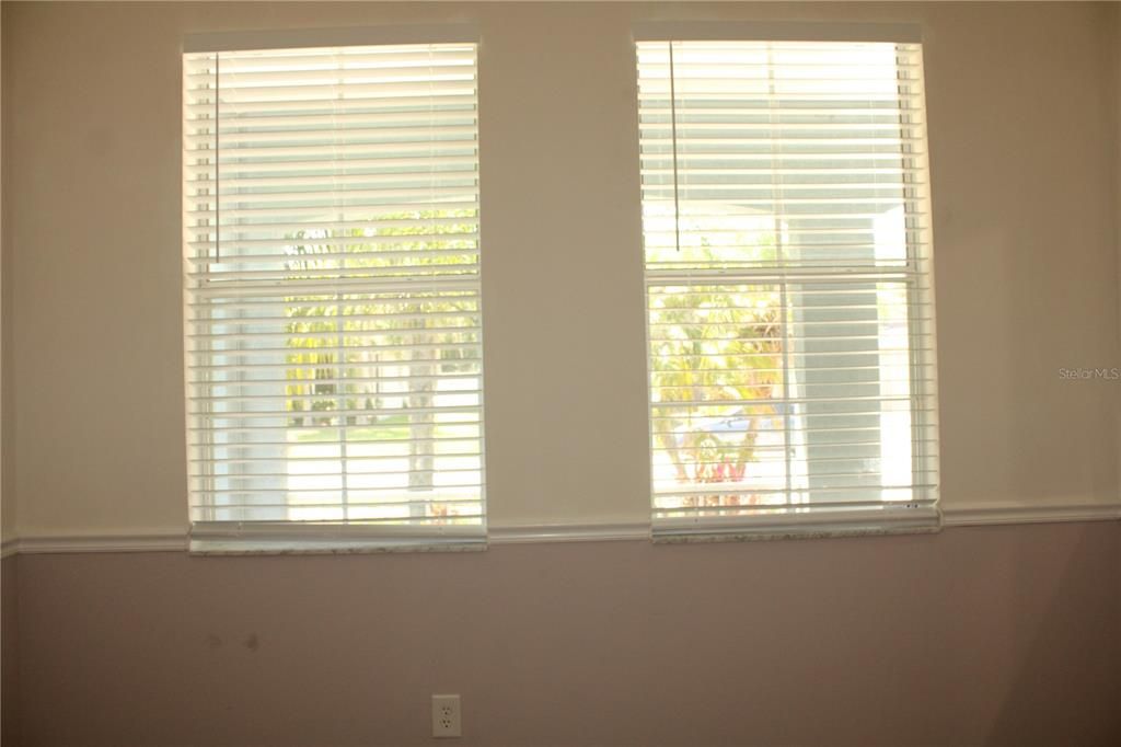 For Rent: $2,795 (3 beds, 2 baths, 1772 Square Feet)