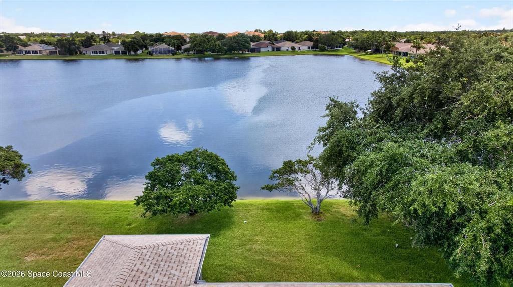 For Sale: $469,000 (4 beds, 2 baths, 1902 Square Feet)